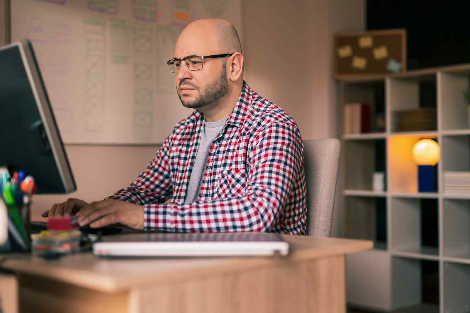 Inspirational Small Business Website Examples That Do It Right Ux Designer Developing Mobile Phone App GK4FPDR